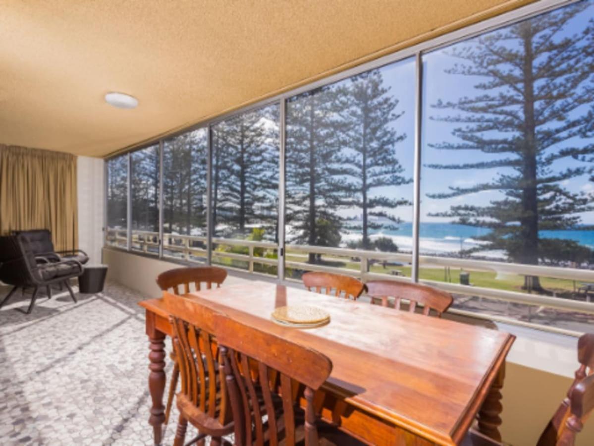 Апартаменты Goodwin Towers - Hosted By Burleigh Letting Голд-Кост Экстерьер фото