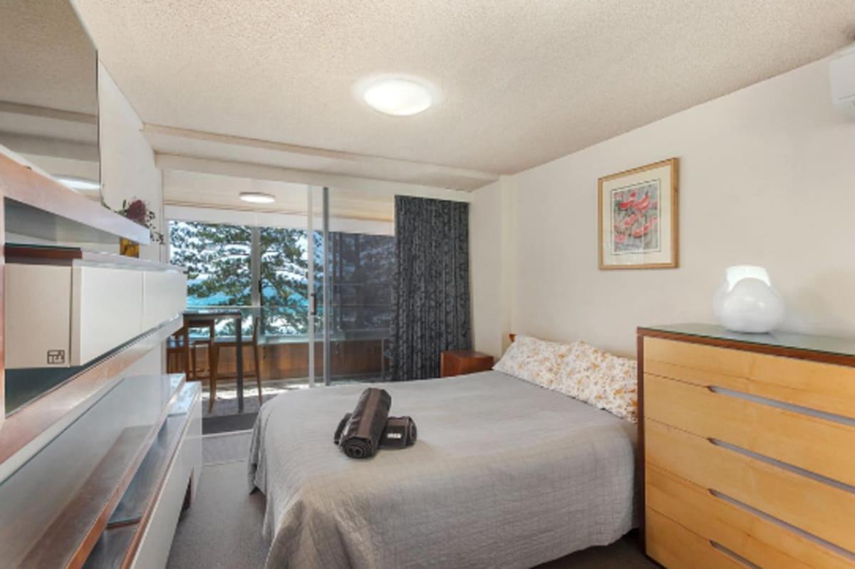 Апартаменты Goodwin Towers - Hosted By Burleigh Letting Голд-Кост Экстерьер фото